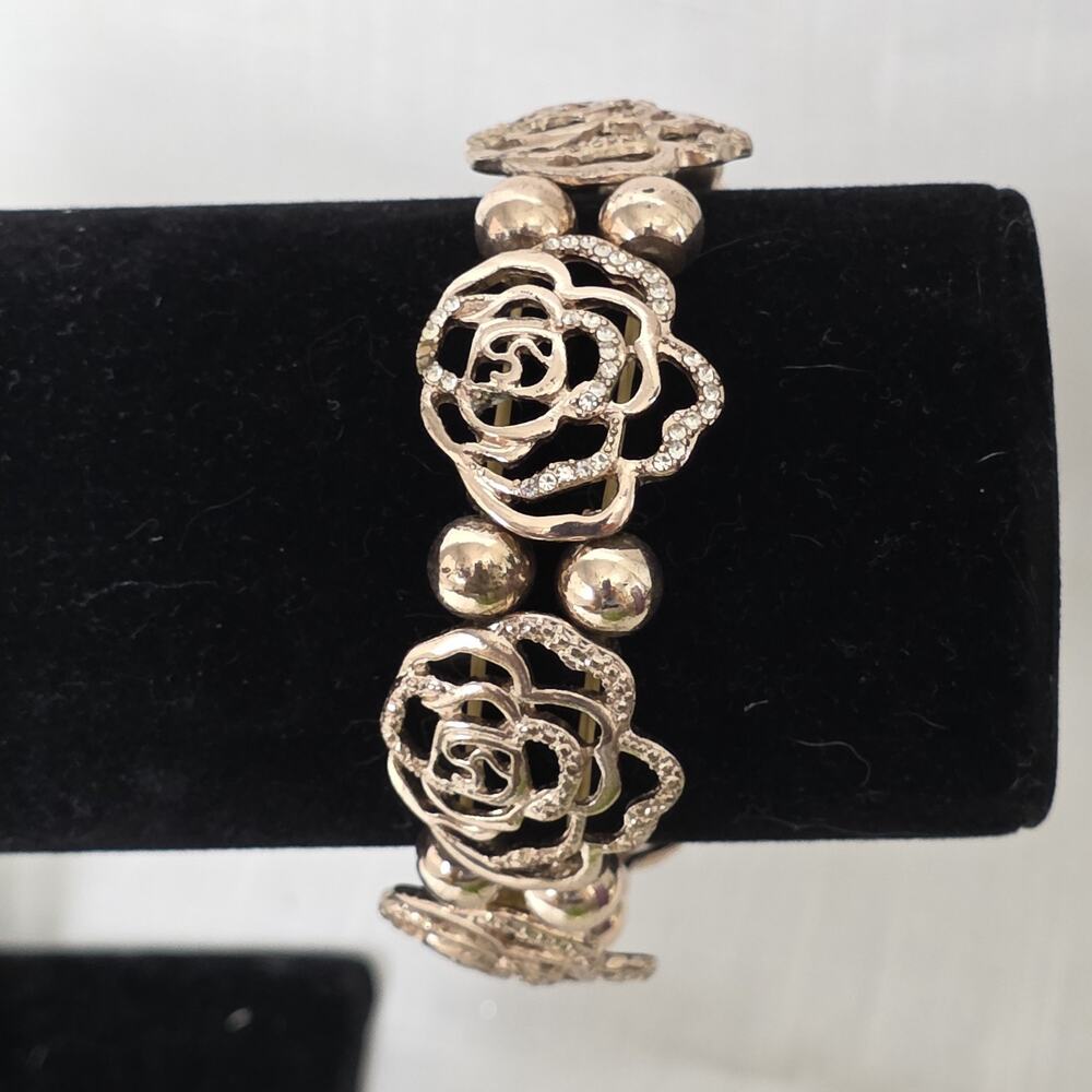 Rose Gold Tone Stretch Bracelet Open Rose Floral Rhinestone Fashion Jewelry Elas